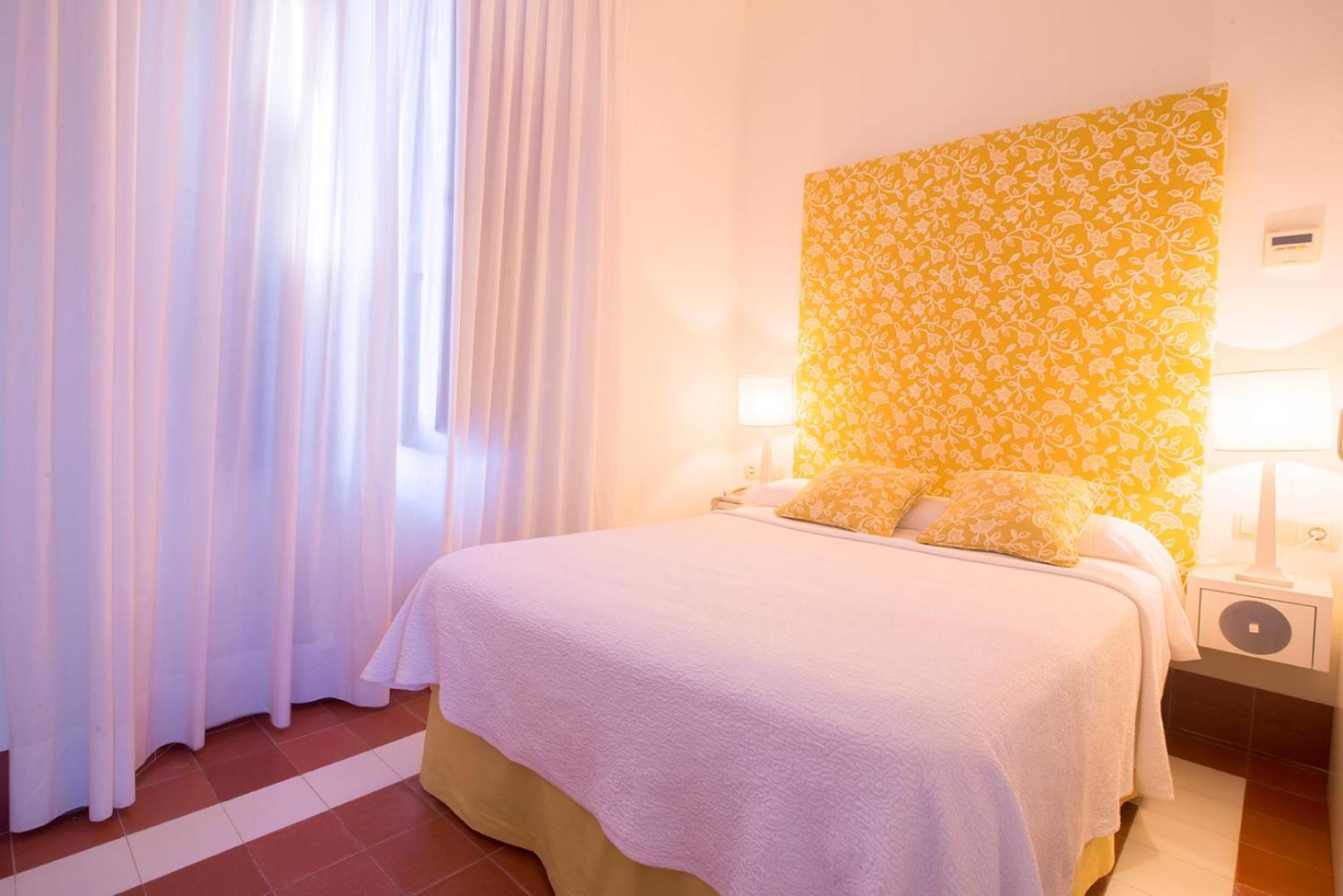 Hostal Casa Alborada Conil De La Frontera Dış mekan fotoğraf